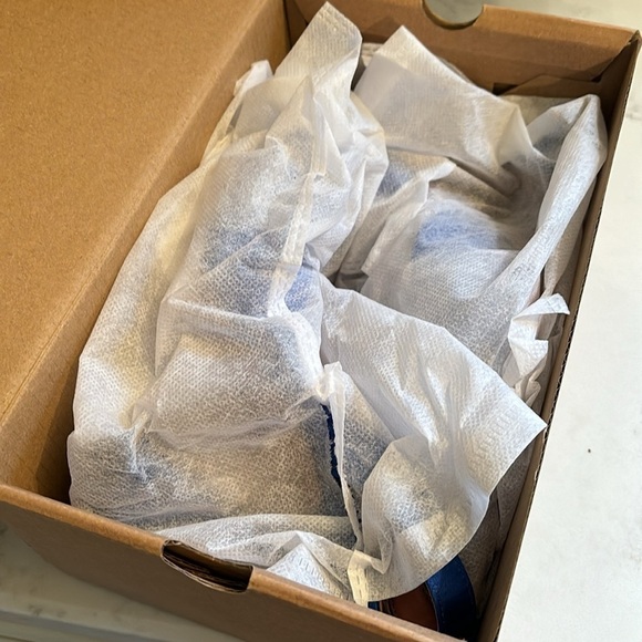 High Heel Crystal Slingback Pumps Pointed Toe Strappy Triangle Heeled new - Picture 7 of 7